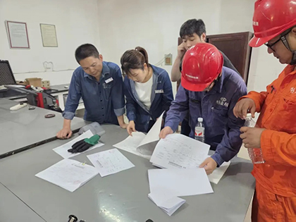 泸州市市监局检查弘旭公司webp.jpg