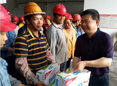 火博体育股份公司总经理助理陈伟一行深入南宁基地调研