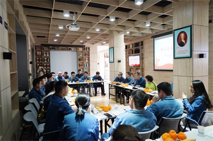 火博体育股份公司召开“红色基因点亮强企之路”主题青年员工座谈会