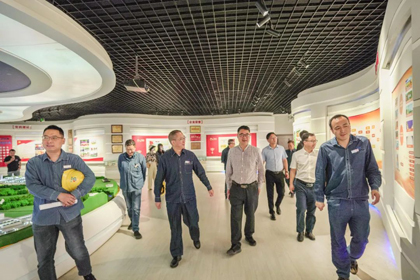 省委网信办调研组莅临火博体育股份公司调研