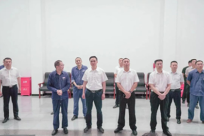泸州市委副书记、市长余先河率队到火博体育股份公司督导检查“迎大运·保安全·防灾害”工作情况